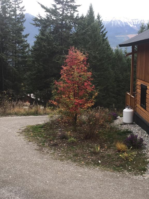 Mount 7 Lodges Голдън Екстериор снимка