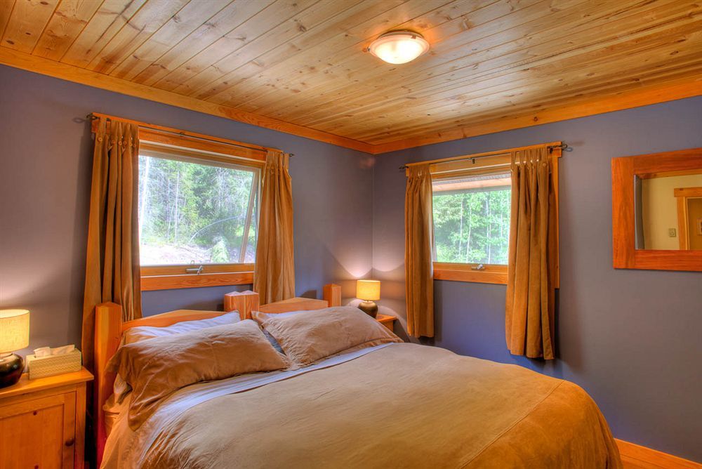 Mount 7 Lodges Голдън Екстериор снимка